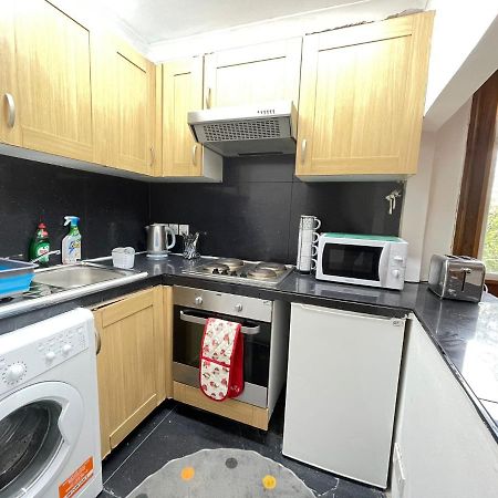 Private Double Room In Stratford Londra Dış mekan fotoğraf