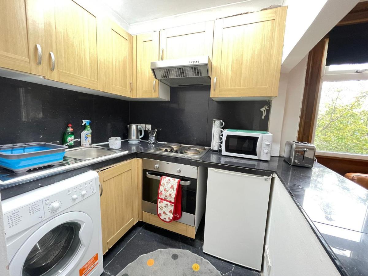 Private Double Room In Stratford Londra Dış mekan fotoğraf